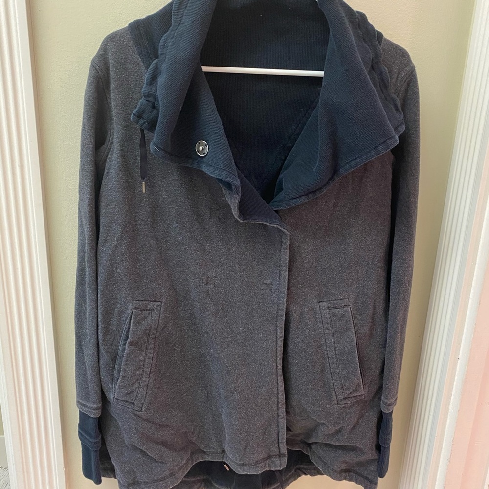 lululemon athletica wrap jacket savasana size 8
